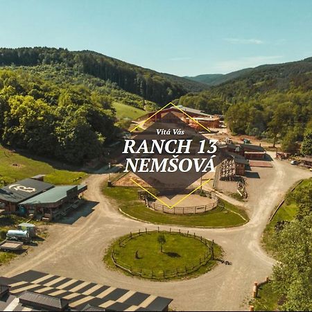 Ranch 13 - Western A Kone Nemsova Ngoại thất bức ảnh