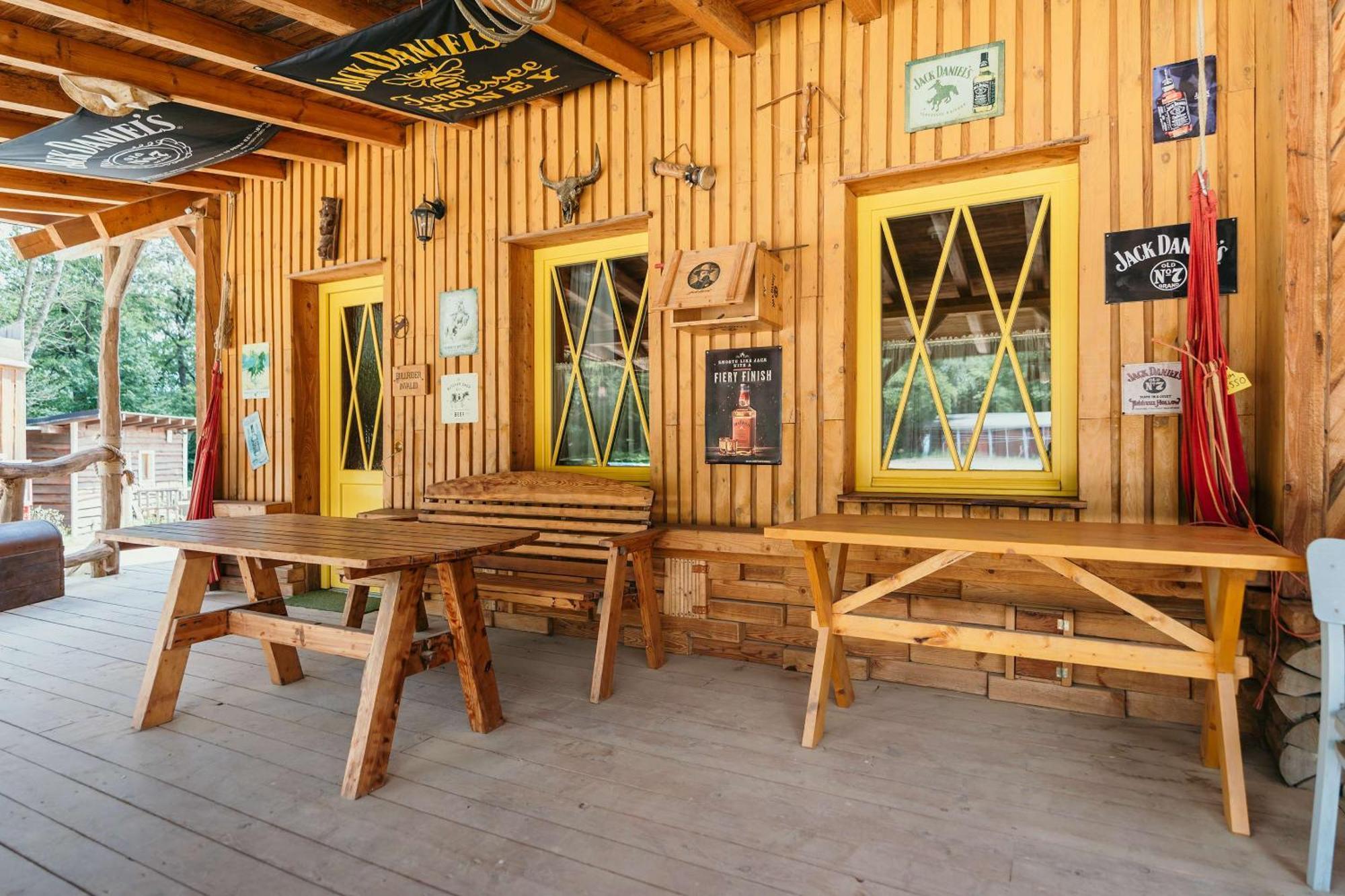 Ranch 13 - Western A Kone Nemsova Phòng bức ảnh