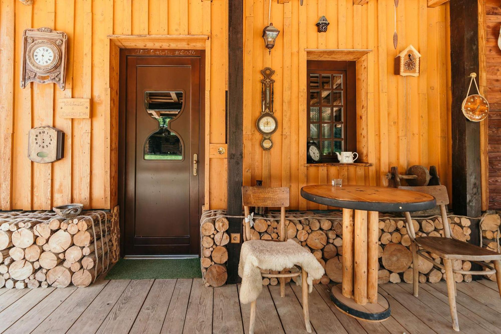 Ranch 13 - Western A Kone Nemsova Phòng bức ảnh